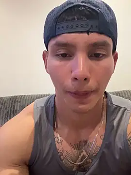 Snapshot of JAYCAM_ chatting on May 8, 2026, 9:29 pm JAYCAM online show from May 8, 2026, 9:29 pm