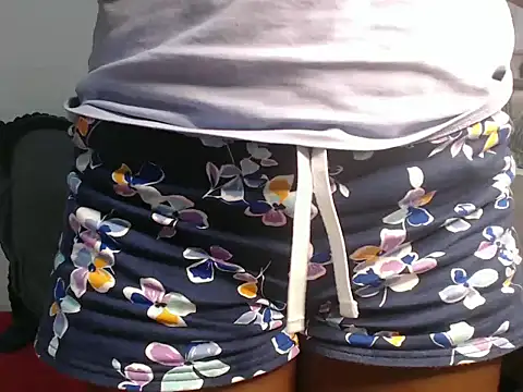 Snapshot of Francious_ chatting on March 28, 2026, 11:17 pm Francious online show from March 28, 2026, 11:17 pm