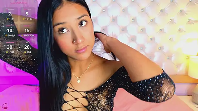 ninaBravu online show from May 30, 2026, 1:06 pm