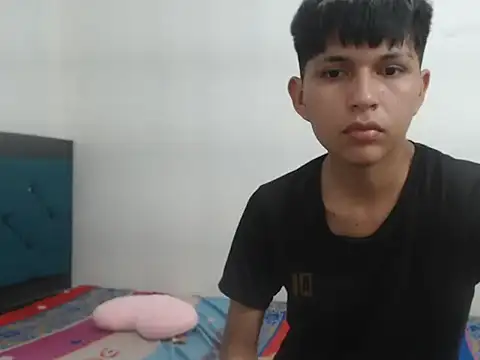 angel scoott online show from March 23, 2026, 3:39 am