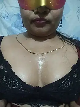 Snapshot of PriyankaSuthhar chatting on May 26, 2026, 7:23 pm PriyankaSuthhar online show from May 26, 2026, 7:23 pm