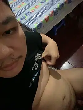 Gremyllo2002 online show from March 18, 2026, 7:59 pm