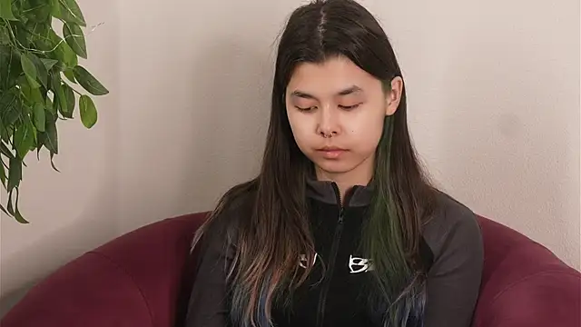 Snapshot of VaniaLeiss chatting on March 27, 2026, 8:26 am VaniaLeiss online show from March 27, 2026, 8:26 am