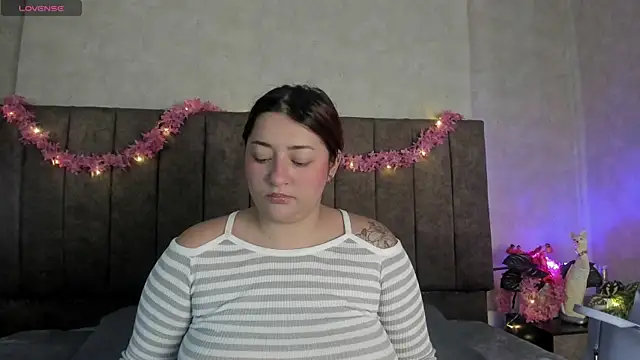 Snapshot of Airam_Wone chatting on May 13, 2026, 9:22 pm Airam Wone online show from May 13, 2026, 9:22 pm