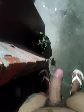 zoi2324 online show from March 27, 2026, 1:58 am