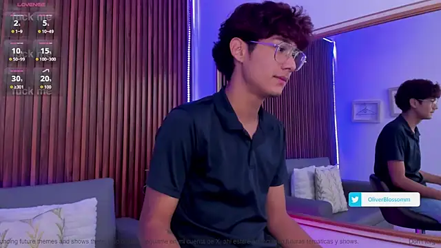 Snapshot of Oliver20__ chatting on May 15, 2026, 11:47 pm Oliver20 online show from May 15, 2026, 11:47 pm