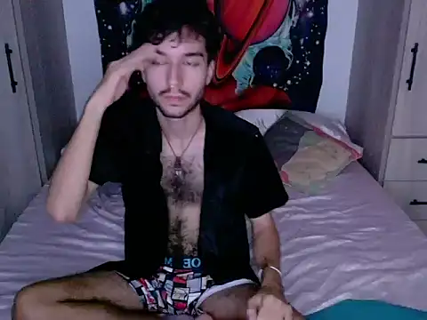 Snapshot of Adrien_polo chatting on May 26, 2026, 11:08 am Adrien polo online show from May 26, 2026, 11:08 am