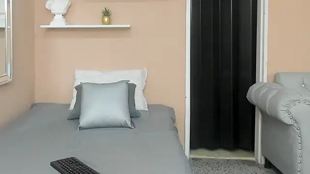 Snapshot of _ArchieBlu_ chatting on March 21, 2026, 3:41 am ArchieBlu online show from March 21, 2026, 3:41 am