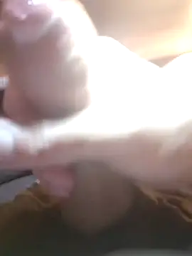 Schamlippenspreitzer online show from October 3, 2025, 1:01 pm