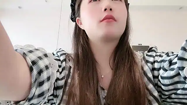 Snapshot of shuangshuang3 chatting on July 4, 2026, 4:52 am shuangshuang3 online show from July 4, 2026, 4:52 am