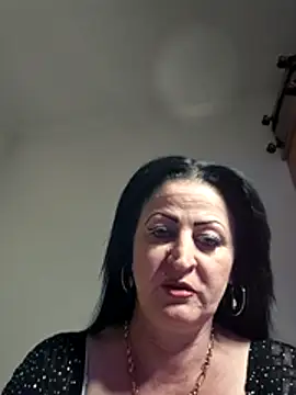 Alexisbaba12 online show from May 15, 2026, 9:13 pm