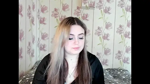 Snapshot of Agathameoww chatting on April 13, 2026, 9:35 am Agathameoww online show from April 13, 2026, 9:35 am