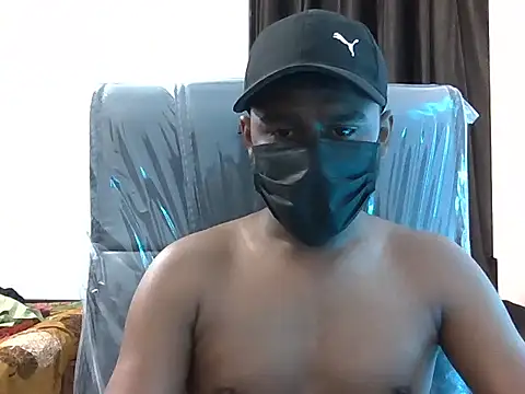 justxsexx online show from April 13, 2026, 2:10 pm