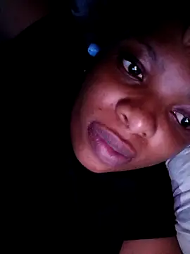 Smalltitiesxxx online show from March 19, 2026, 8:31 pm