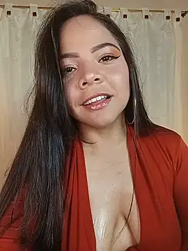 Snapshot of ROUSSE_SINCLAIR chatting on July 13, 2026, 10:31 pm ROUSSE SINCLAIR online show from July 13, 2026, 10:31 pm