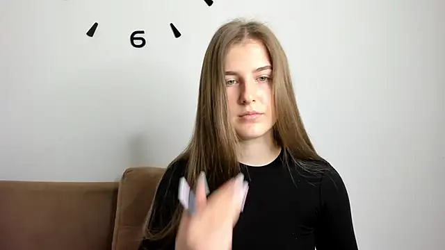 OhMyAlice online show from April 3, 2026, 10:00 am