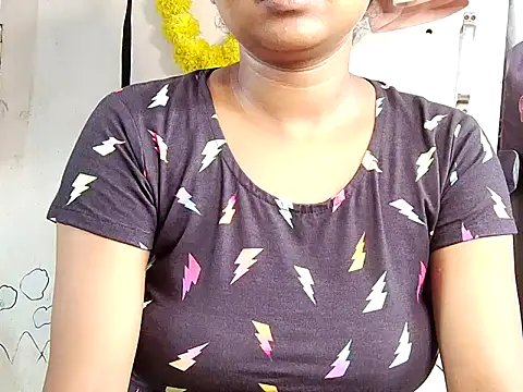 Snapshot of stupamax chatting on July 23, 2026, 6:48 pm stupamax online show from July 23, 2026, 6:48 pm