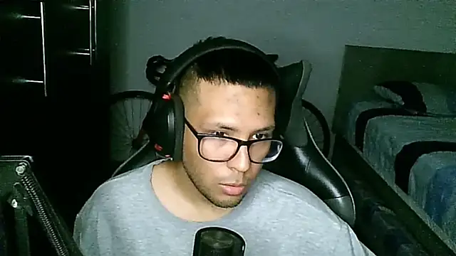 NatoVR online show from April 4, 2026, 6:53 am