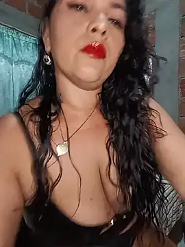Snapshot of Candy_hot_crush chatting on July 12, 2026, 3:40 am Candy hot crush online show from July 12, 2026, 3:40 am