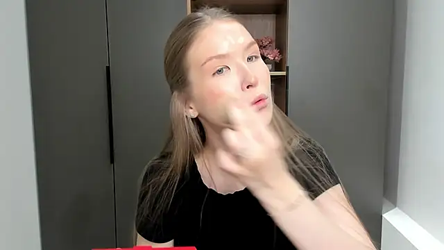 BarbMontilla online show from March 24, 2026, 8:47 am