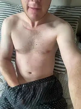 Snapshot of Gerrie75 chatting on March 25, 2026, 10:36 am Gerrie75 online show from March 25, 2026, 10:36 am