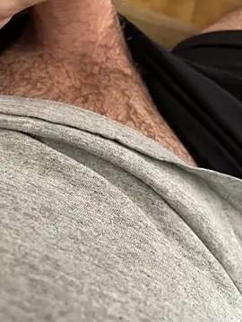 RafaelSilvaaa online show from April 24, 2026, 4:42 pm