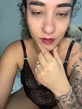 Melina-54 online show from May 9, 2026, 9:07 pm