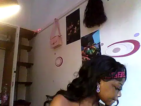 debbieeee online show from June 5, 2026, 6:51 am