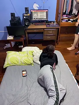 kenshi c online show from March 23, 2026, 7:03 pm