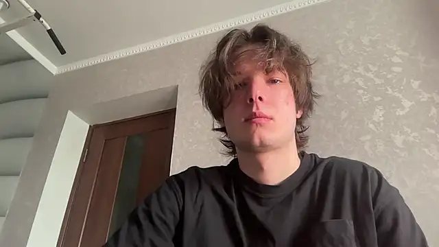 Snapshot of tomasdickpick chatting on May 1, 2026, 8:08 am tomasdickpick online show from May 1, 2026, 8:08 am