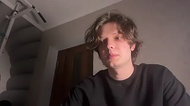 Snapshot of tomasdickpick chatting on April 26, 2026, 5:10 pm tomasdickpick online show from April 26, 2026, 5:10 pm