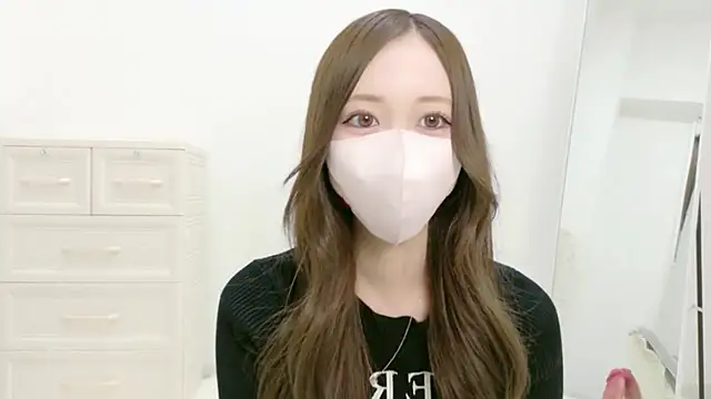 Snapshot of salachan_v chatting on April 15, 2026, 11:38 am salachan v online show from April 15, 2026, 11:38 am