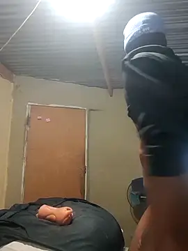 Snapshot of KeEper66 chatting on April 9, 2026, 10:05 pm KeEper66 online show from April 9, 2026, 10:05 pm