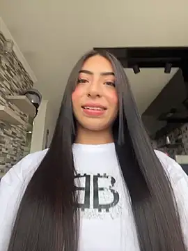 Snapshot of Velunett_19 chatting on March 30, 2026, 11:44 am Velunett 19 online show from March 30, 2026, 11:44 am