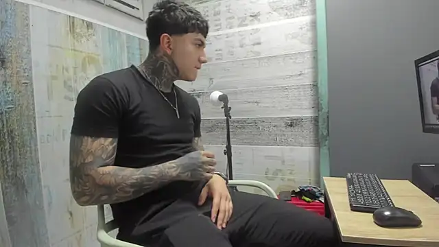 Gury tattoo online show from May 7, 2026, 9:40 pm