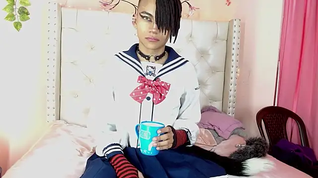 romeo laurient online show from April 22, 2026, 10:49 pm