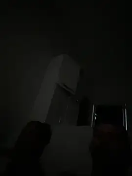 Snapshot of thatazy chatting on April 7, 2026, 8:43 pm thatazy online show from April 7, 2026, 8:43 pm