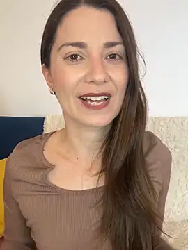 Snapshot of natashakinski chatting on April 20, 2026, 6:42 pm natashakinski online show from April 20, 2026, 6:42 pm