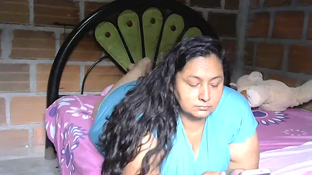 Snapshot of tistmature-69 chatting on July 18, 2026, 2:47 pm tistmature-69 online show from July 18, 2026, 2:47 pm