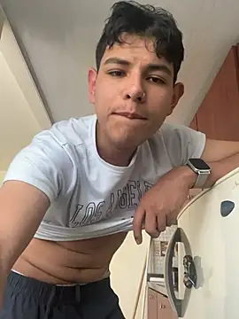 Snapshot of juanma759 chatting on July 2, 2026, 4:57 pm juanma759 online show from July 2, 2026, 4:57 pm