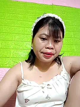 Dumi 009 online show from May 6, 2026, 4:27 am