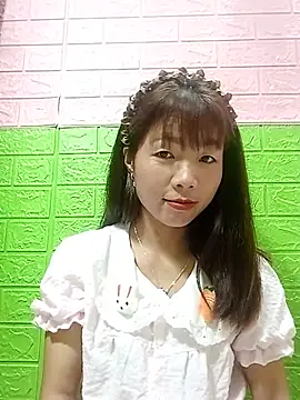 Snapshot of AmyLinee01 chatting on June 26, 2026, 3:40 pm AmyLinee01 online show from June 26, 2026, 3:40 pm