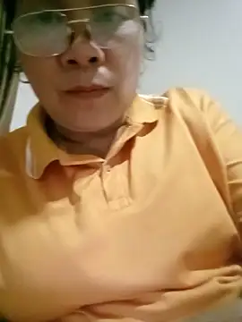 Snapshot of Funsexy1 chatting on June 12, 2026, 1:20 pm Funsexy1 online show from June 12, 2026, 1:20 pm