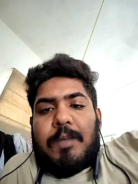 Snapshot of roselover2222 chatting on May 24, 2026, 5:40 am roselover2222 online show from May 24, 2026, 5:40 am