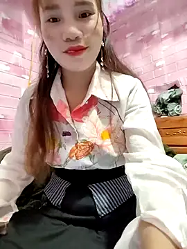 Snapshot of Ruby_Lucy chatting on March 23, 2026, 12:11 am Ruby Lucy online show from March 23, 2026, 12:11 am