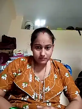 Sexi roovi online show from August 3, 2026, 10:32 am