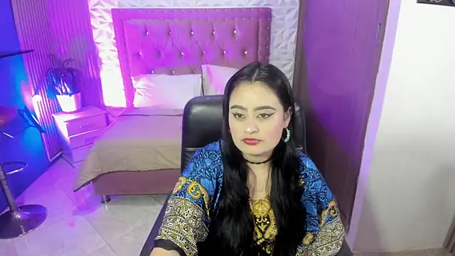 Snapshot of gabriela_tm1 chatting on June 15, 2026, 9:14 pm gabriela tm1 online show from June 15, 2026, 9:14 pm