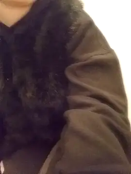 Snapshot of cherrygirl00 chatting on April 1, 2026, 7:11 pm cherrygirl00 online show from April 1, 2026, 7:11 pm