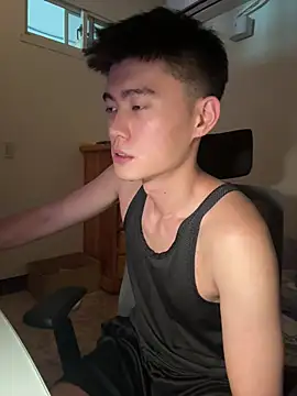 CalvinHY online show from July 2, 2026, 4:18 am