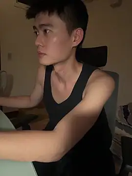 CalvinHY online show from June 21, 2026, 4:46 pm